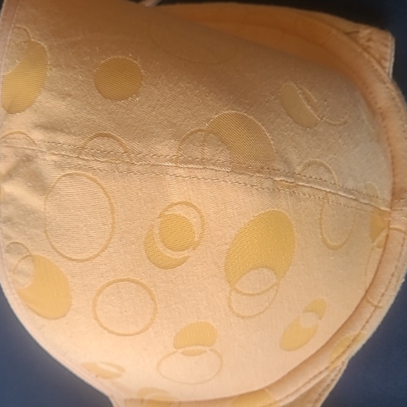 EUC La SENZA demi cup bra - Picture 6 of 6